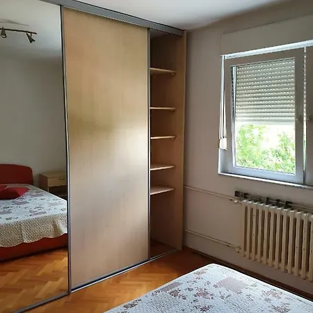 Apartman Mativas 1 公寓
